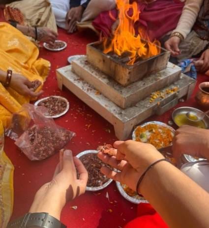 रामायण वैदिक एजुकेशन फाउंडेशन परिवार द्वारा आयोजित छटी का श्रृंगात्मिक स्वरूप के दर्शन श्रीमती रमा राघवेन्द्र जी द्वारा आयोजित एवं संचालन संपन्न हु